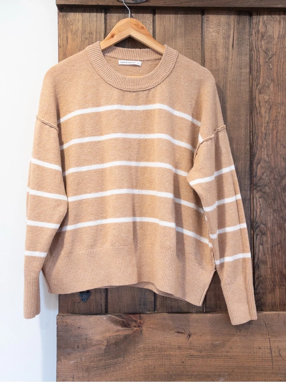 Moon & Madison Tan Crewneck Striped Sweater Large